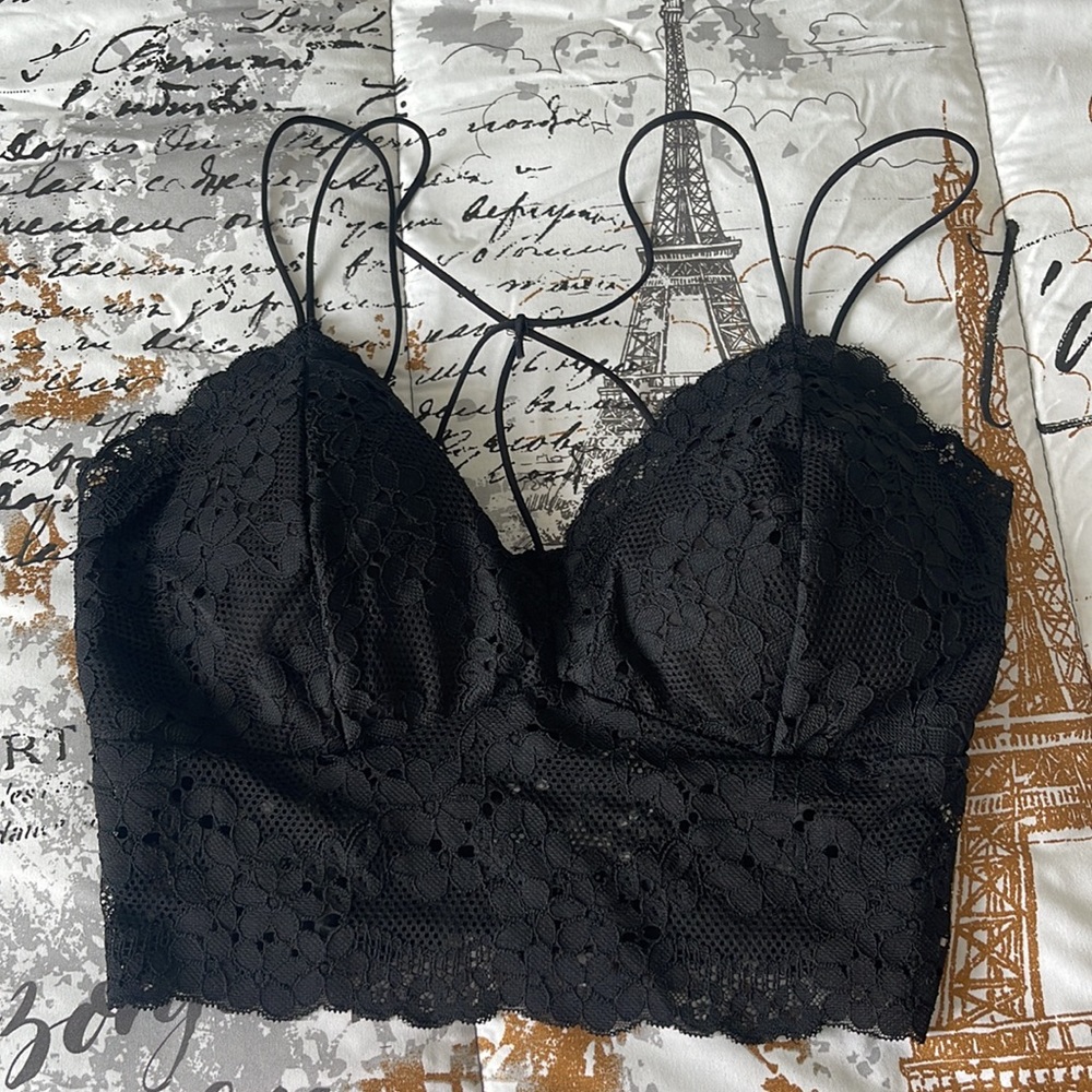 Top - Picture 2 of 3